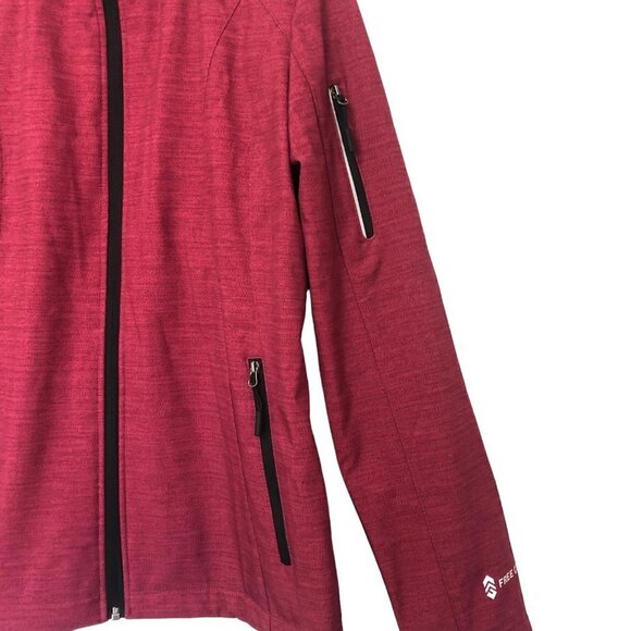 NWOT Free Country Women's Aeris Super Softshell Jacket Size M Burnish Red Hood - Picture 3 of 11